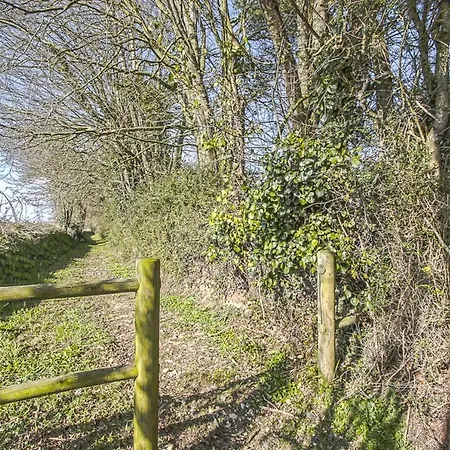 Feriehus Cassandre's House Garden & Private Parking