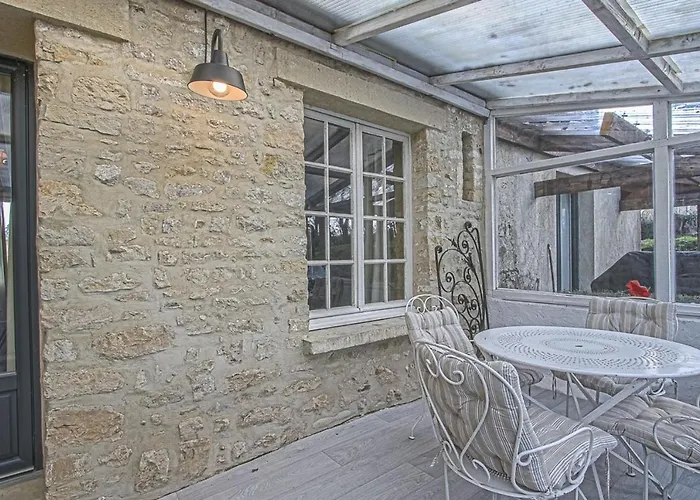 Cassandre's House Garden & Private Parking